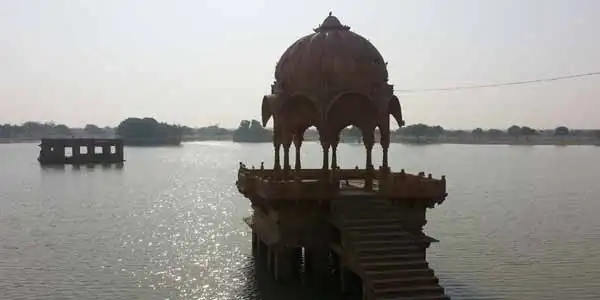 Gadisar Lake